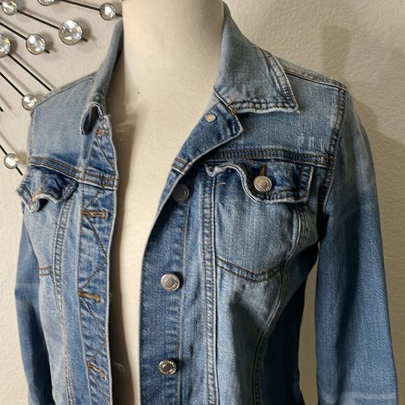 Mossimo denim jacket lightly distressed  | size S - Picture 3 of 8